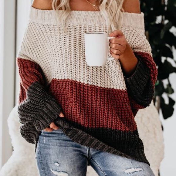 Vici | Sweaters | Vici Erica Off The 
